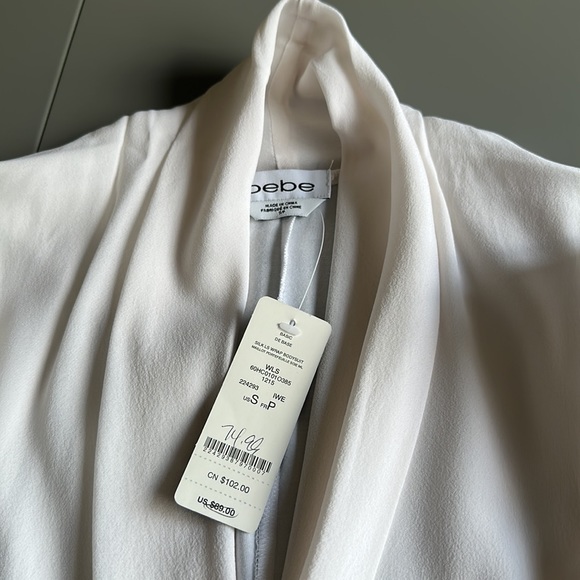 NWT Bebe Silk Wrap Bodysuit, cut-out long sleeves in white, size Small - Picture 12 of 16